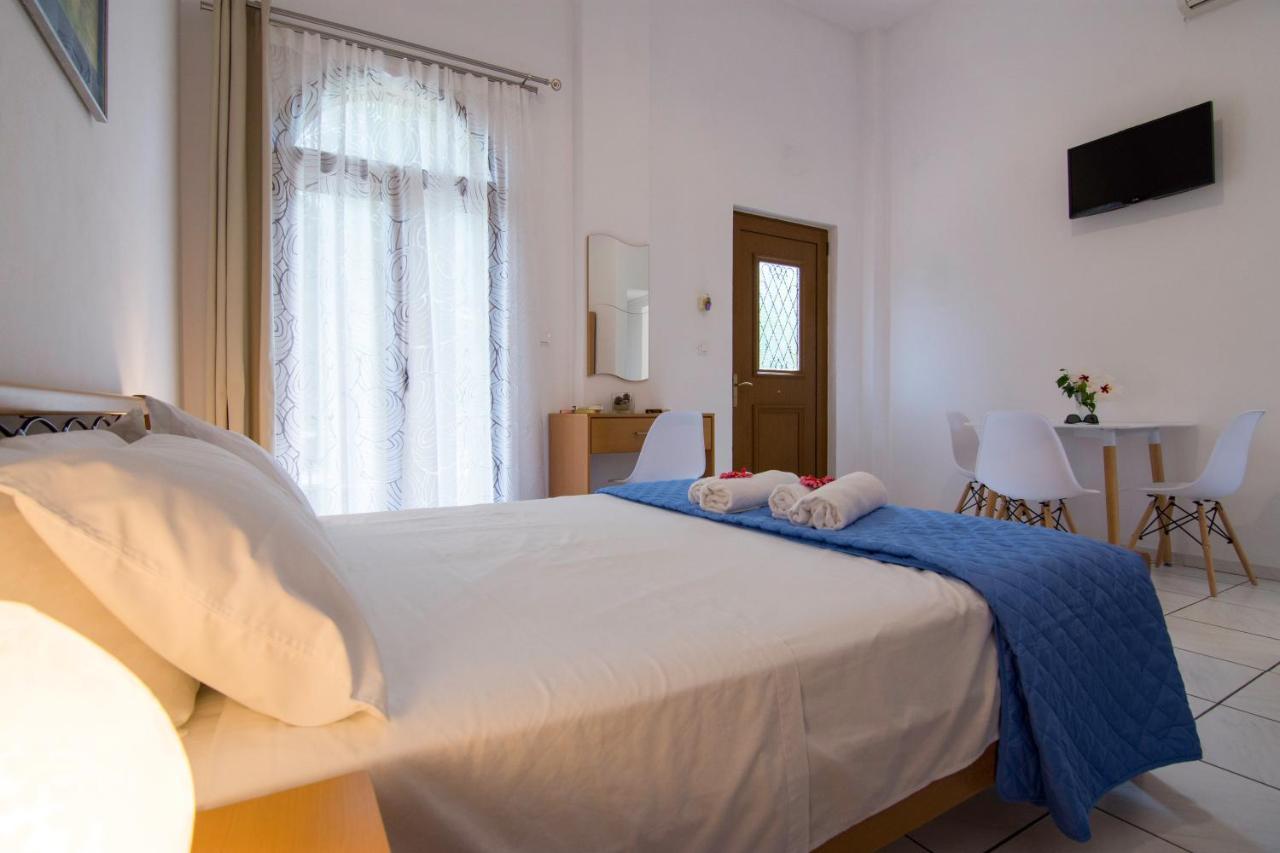 Natsios Apartments Vlachopoulátika Extérieur photo